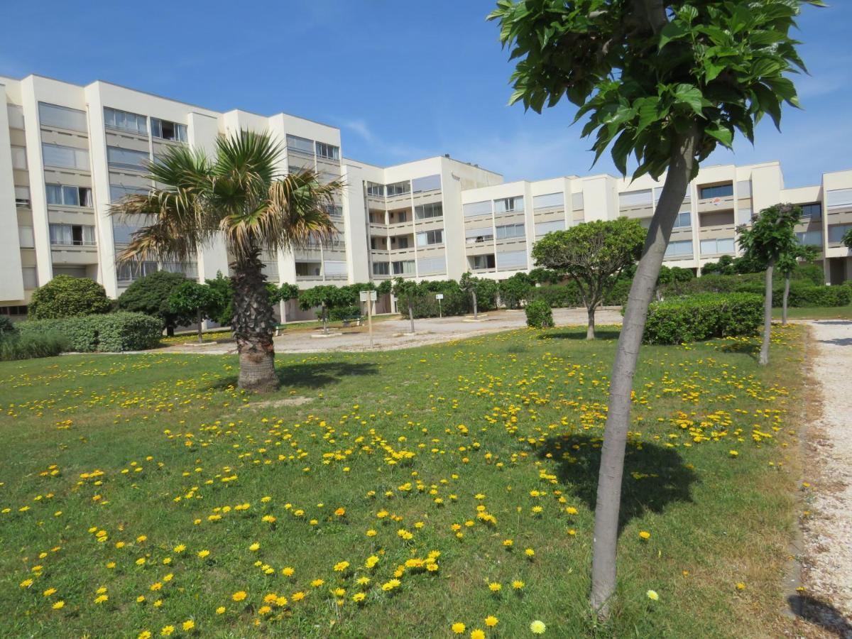 Ground Floor Studio With Access To Beach And Pool Le Barcarès Extérieur photo